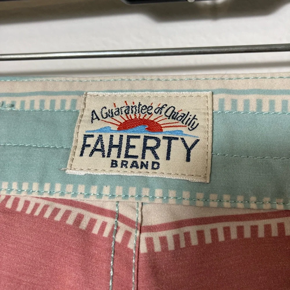 faherty Board Shorts‎ Sz 40 Aztec Beach Swim Unlined 7.5